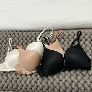 Victoria’s Secret Very Sexy push up bras